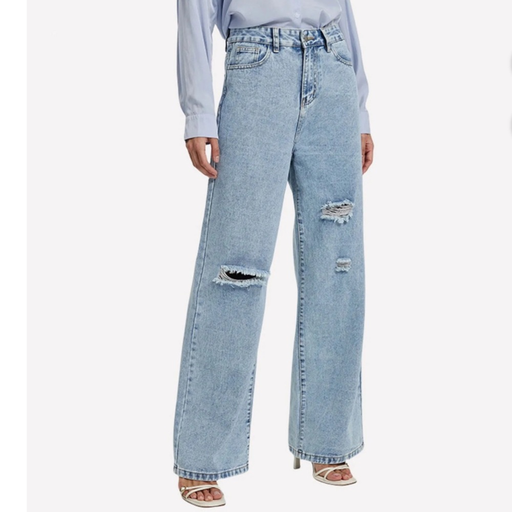 OOTD ripped, distressed, wide leg, waist 26, denim jeans size S